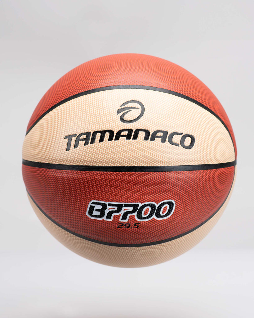 B7700